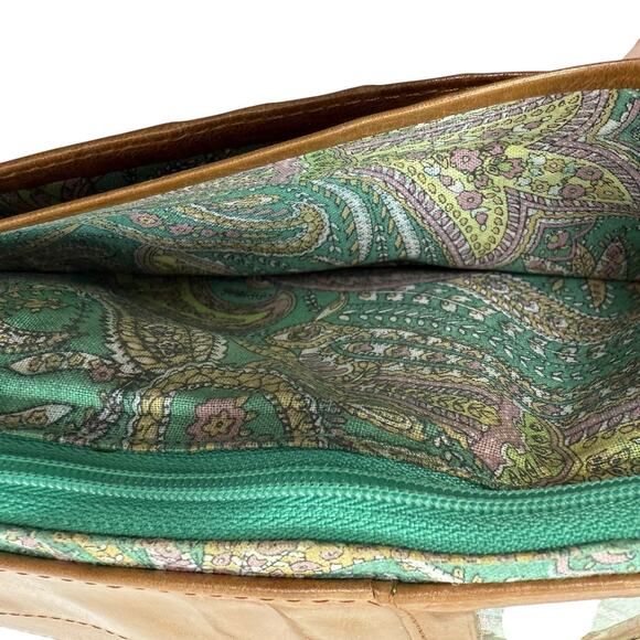 HOBO Rachel Continental Wallet Kiss Clasp Gold Hardware Tan Leather - Picture 11 of 13